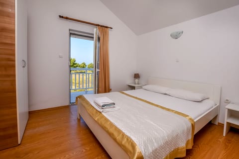 Apartments Periša - Unit 211849-16