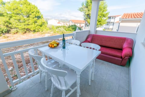 Apartments Periša - Unit 211850-16