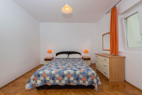 Apartment Milivoj - Unit 48649-61