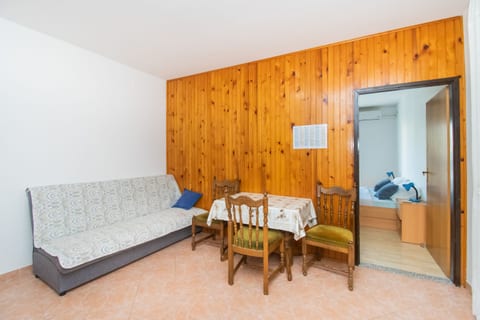 Apartment Mijo - Unit 48722-61