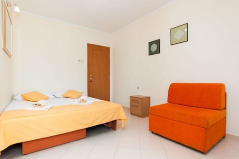 Apartments Ena - Unit 48747-61