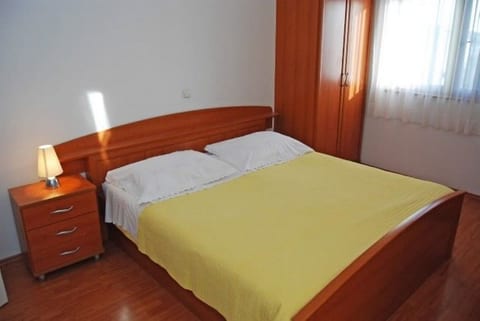 Apartments Mirko - Unit 48808-61