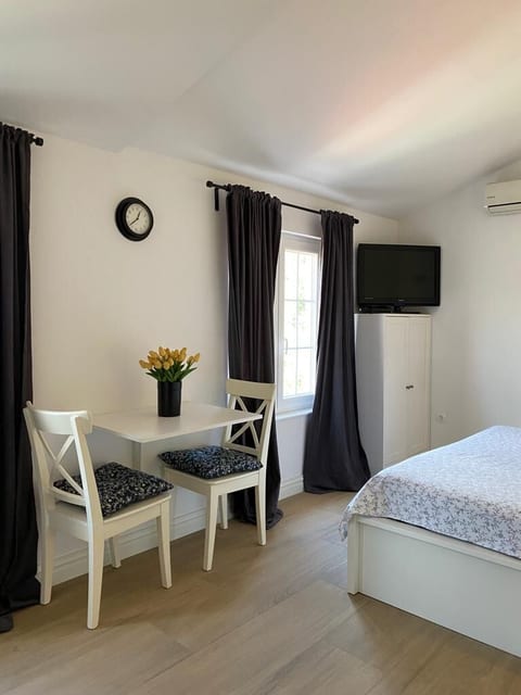 Apartments Mirko - Unit 48810-61