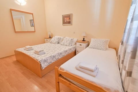 Apartments Mirko - Unit 48811-61