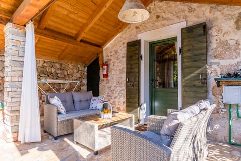 House Dobrila - Unit 48835-61