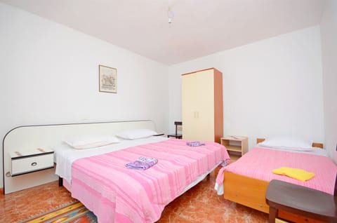 House Slavka - Unit 48838-61