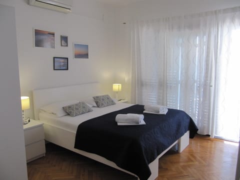 Rooms Falcon - Unit 48948-61