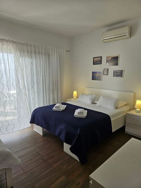Rooms Falcon - Unit 48949-61