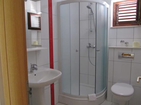 Rooms Falcon - Unit 48951-61