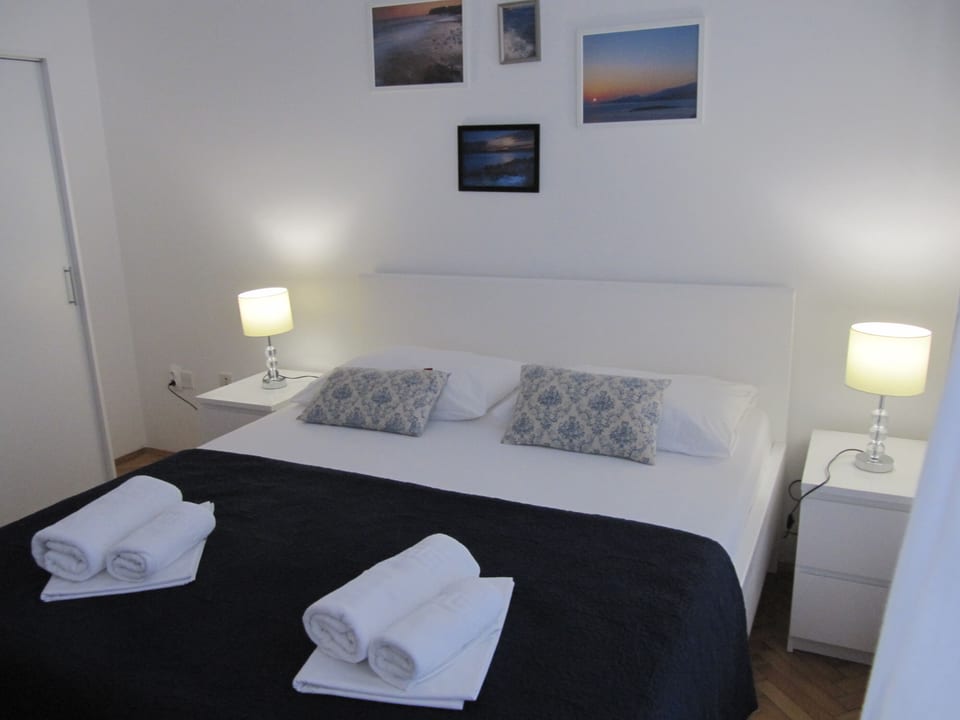 Rooms Falcon - Unit 48952-61 - Croatia