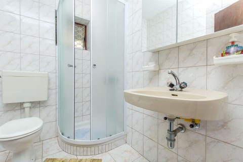 Apartments and Rooms Stjepan - Unit 48977-61