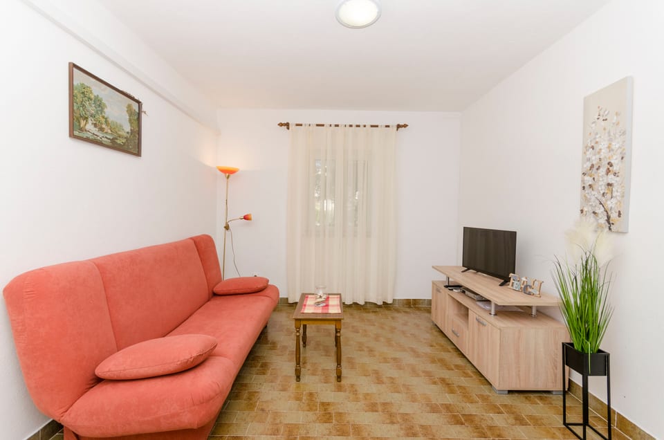 Apartments Silvana - Unit 49017-61 - Croatia