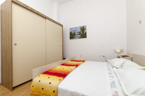 Apartments Bilo - Unit 49031-61