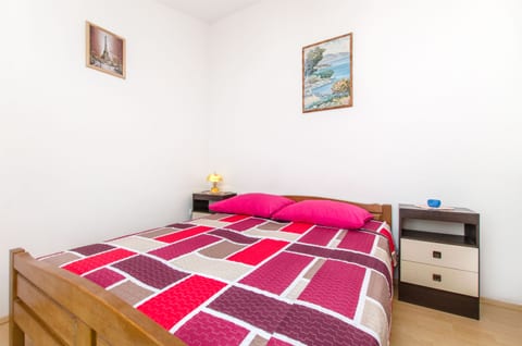 Apartments Stjepan - Unit 49051-61
