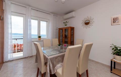 Apartment and Rooms Tatijana - Unit 49083-61