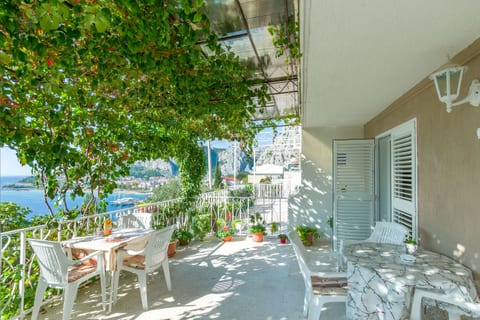 Apartment and Rooms Tatijana - Unit 49085-61