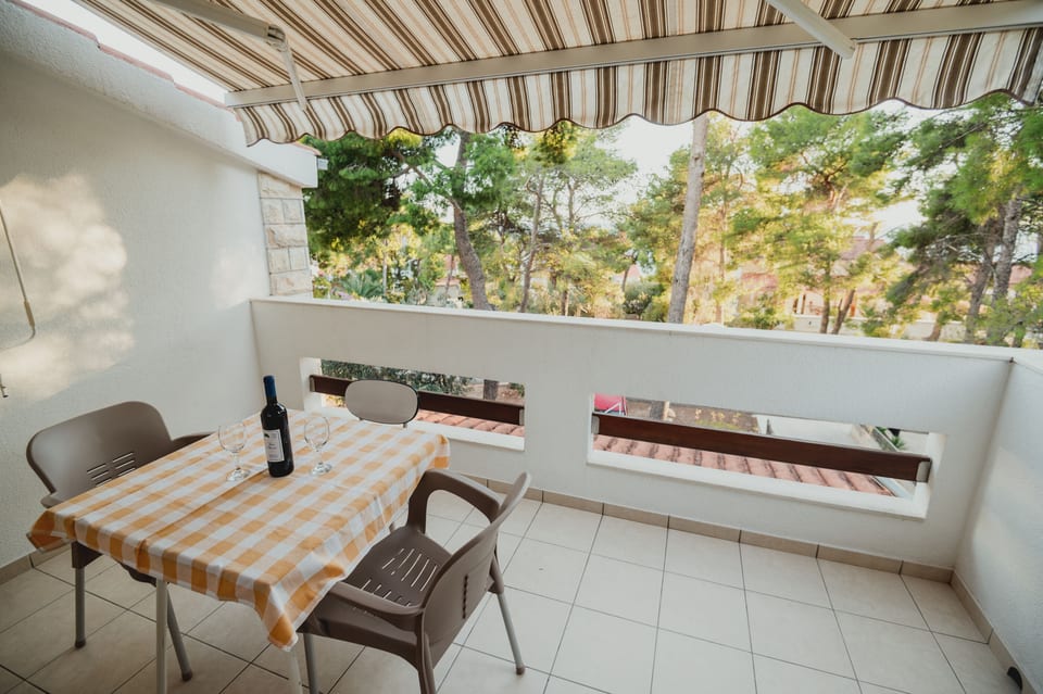 Apartments Antun - Unit 49120-61
