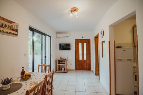 Apartments Antun - Unit 49120-61