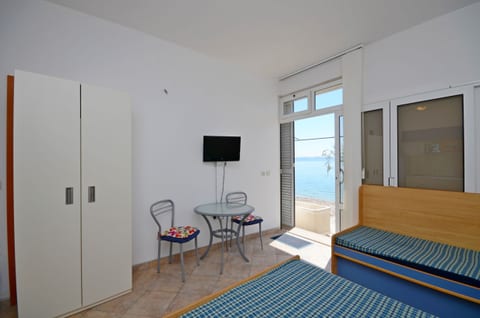 Apartments Jure - Unit 49166-61