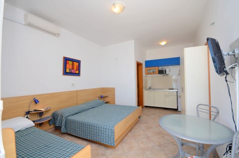 Apartments Jure - Unit 49166-61