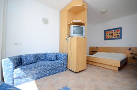 Apartments Jure - Unit 49167-61
