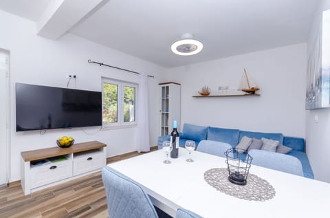 House Herta - Unit 49216-61