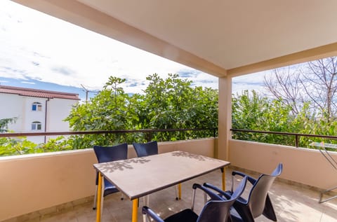 Apartments Milivoj - Unit 49246-61