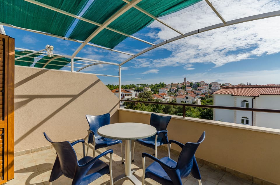 Apartments Milivoj - Unit 49248-61