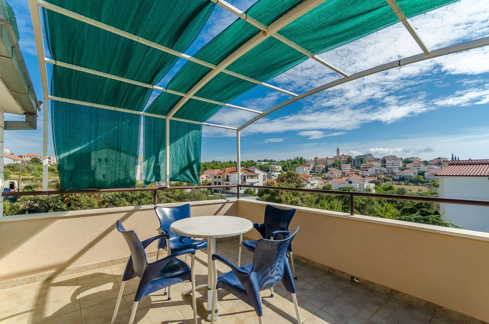 Apartments Milivoj - Unit 49249-61