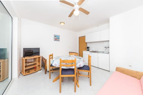 Apartments Val - Unit 49277-61