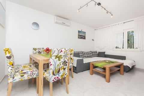 Apartments Kaja - Unit 49279-61