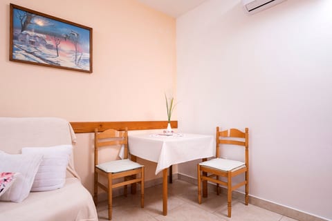 Apartments Zlata - Unit 49305-61