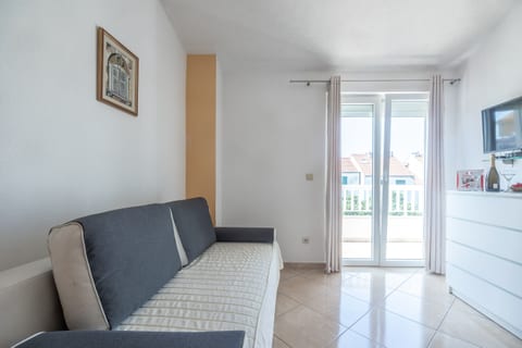 Apartments Ivo - Unit 49366-61