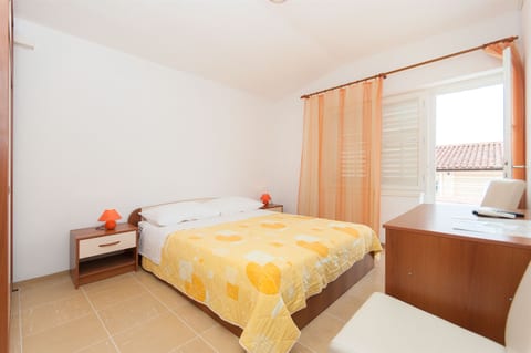 Apartments Ante - Unit 49373-61
