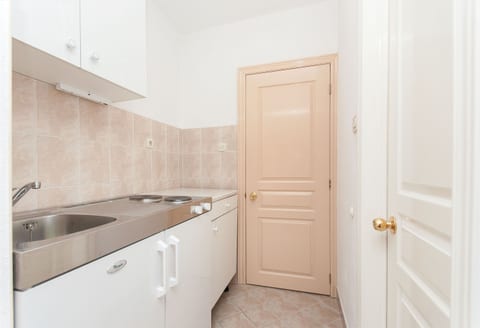 Apartments Ante - Unit 49374-61