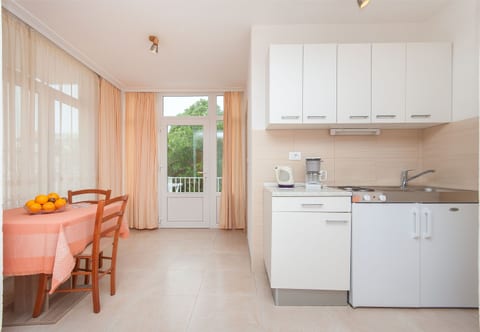 Apartments Ante - Unit 49376-61