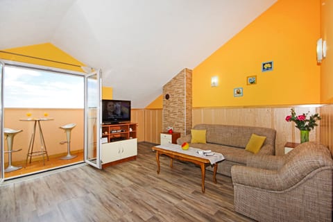 Apartments Vesna - Unit 49428-61