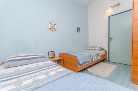 Apartments Zdenka - Unit 49444-61