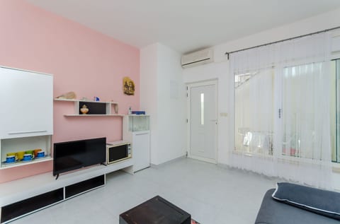 Apartments Zdenka - Unit 210733-16