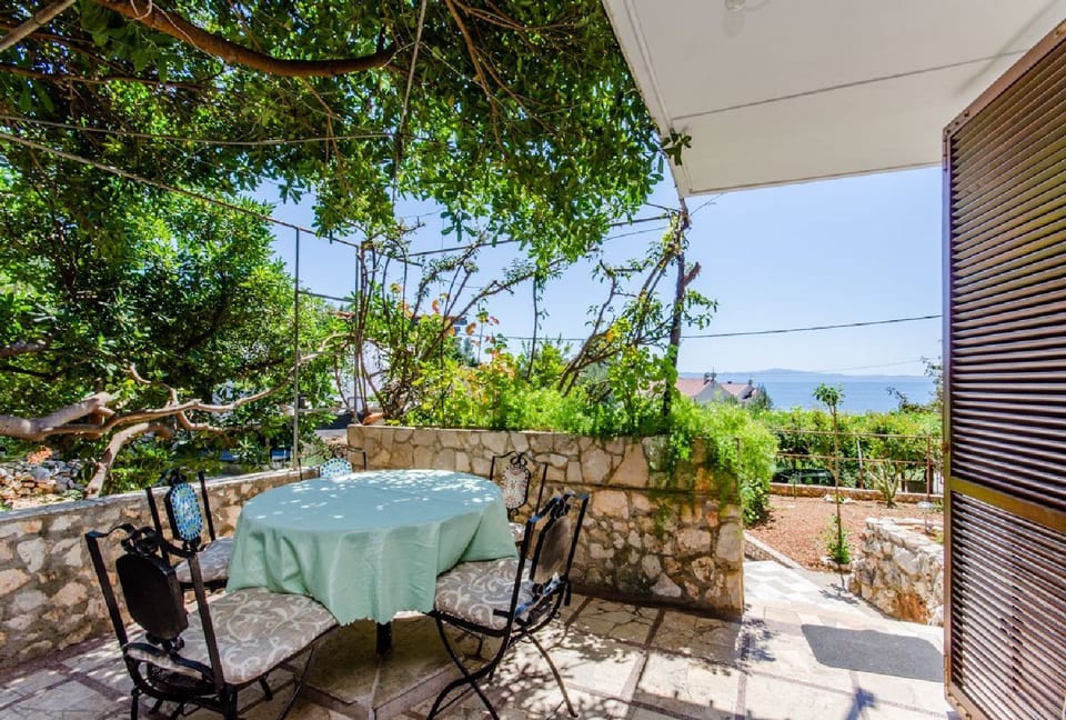 House Renato - Unit 49447-61