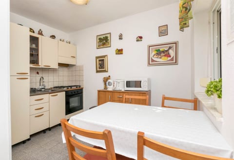 Apartments Slavomir - Unit 49460-61