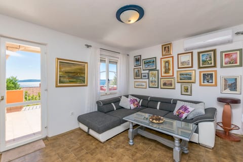 Apartments Slavomir - Unit 49461-61