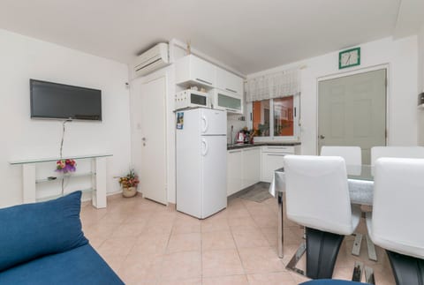 Apartments Slavomir - Unit 49462-61