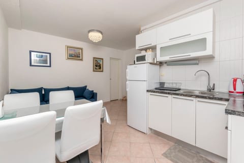 Apartments Slavomir - Unit 49462-61