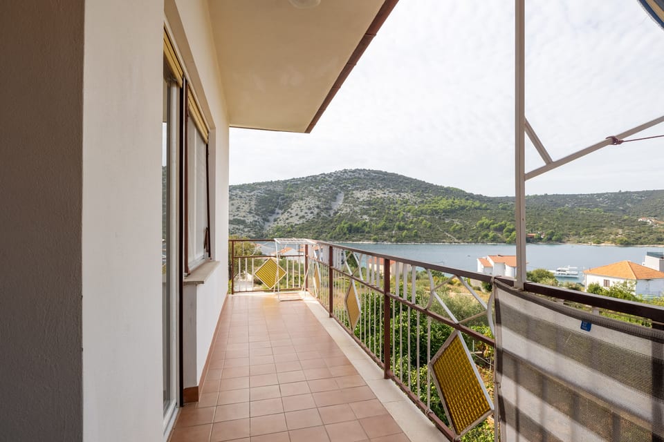 Apartment Frane - Unit 49488-61