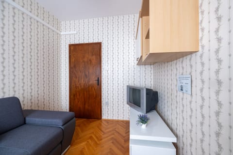 Apartment Frane - Unit 49488-61
