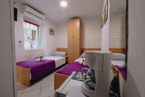 Apartment and Room Old town - Unit 49490-61