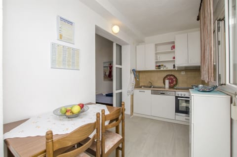 Apartments Denis - Unit 49510-61