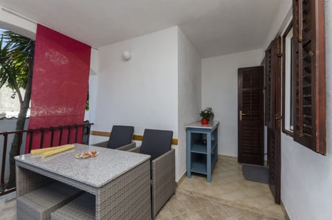 Apartments Denis - Unit 49511-61