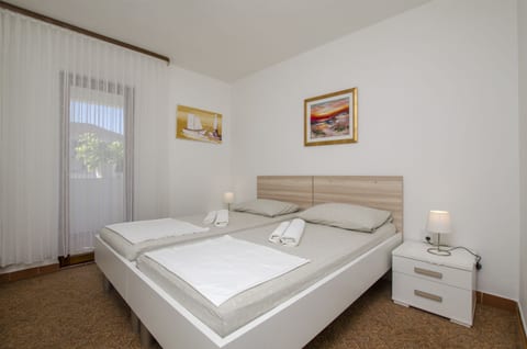 Apartments Denis - Unit 151448-15